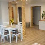 Liisupesa With Sauna And Garden * 페르누