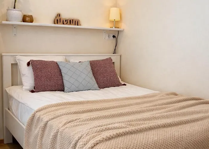 Liisupesa With Sauna And Garden * Pärnu